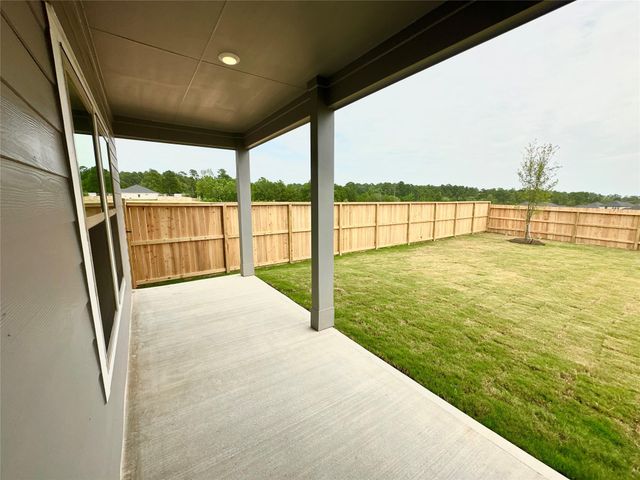 12198 Ridge Top Drive, Conroe, TX 77304