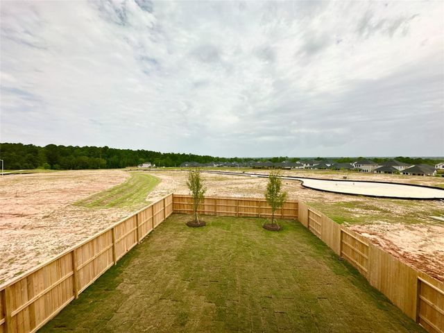12198 Ridge Top Drive, Conroe, TX 77304