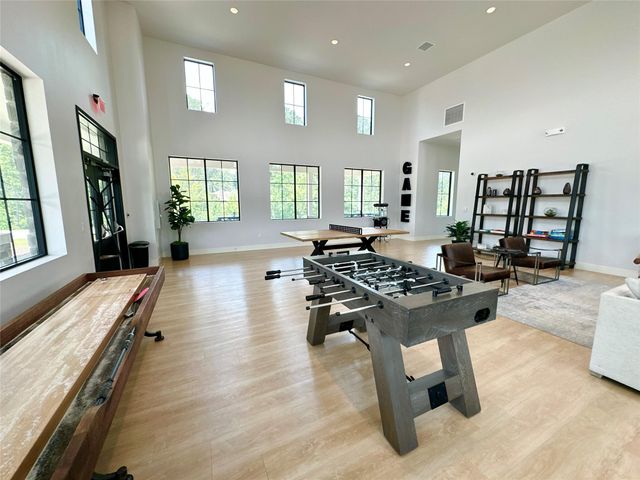 12198 Ridge Top Drive, Conroe, TX 77304