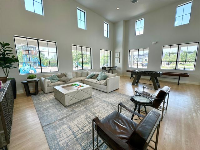 12198 Ridge Top Drive, Conroe, TX 77304