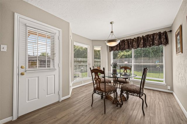 16314 Maple Downs Lane, Sugar Land, TX 77498