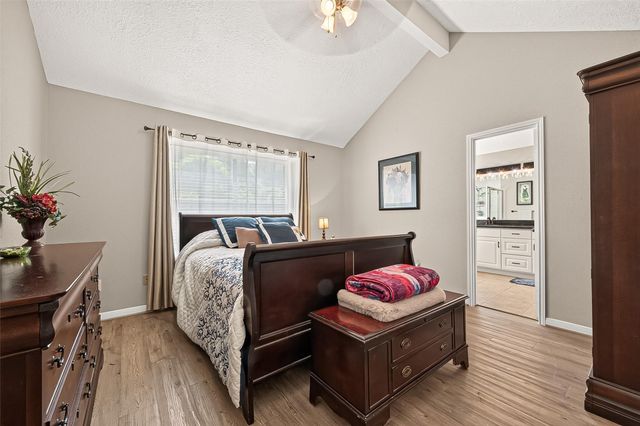 16314 Maple Downs Lane, Sugar Land, TX 77498