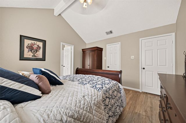 16314 Maple Downs Lane, Sugar Land, TX 77498