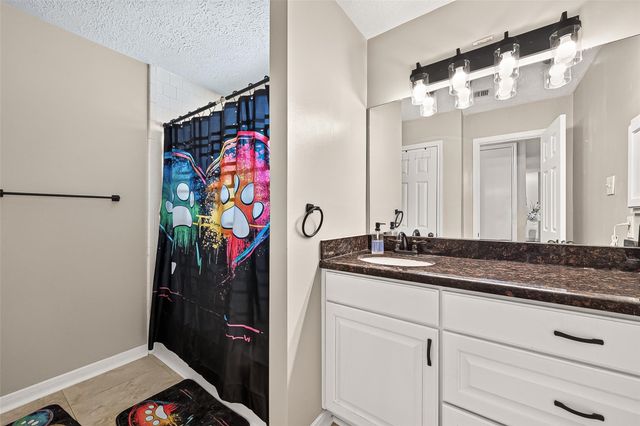 16314 Maple Downs Lane, Sugar Land, TX 77498