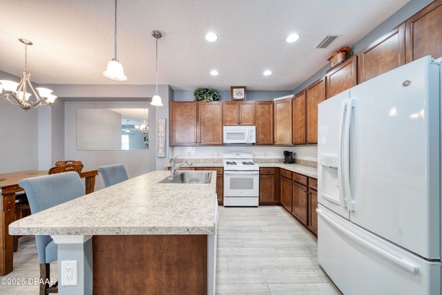 324 Coral Reef Way, Daytona Beach, FL 32124