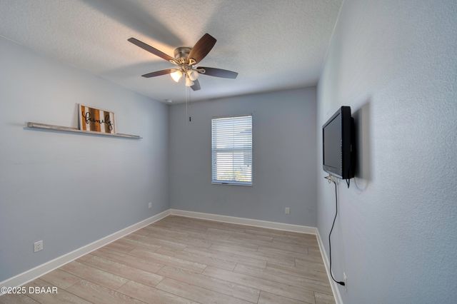 324 Coral Reef Way, Daytona Beach, FL 32124
