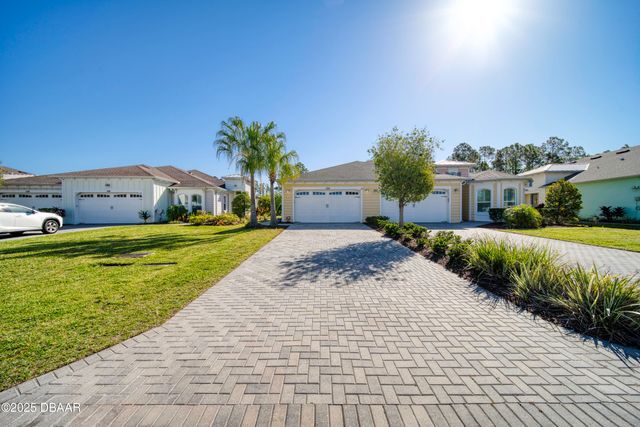 324 Coral Reef Way, Daytona Beach, FL 32124