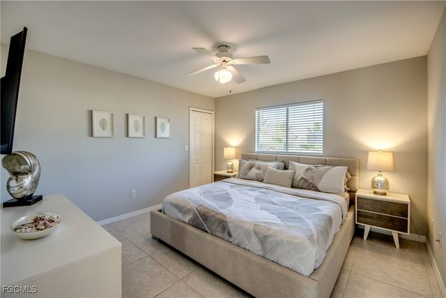 5236 SW 20th AVE, Cape Coral, FL 33914