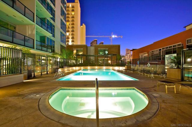 325 7Th Ave 407, San Diego, CA 92101