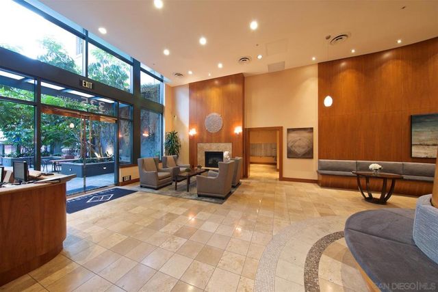 325 7Th Ave 407, San Diego, CA 92101