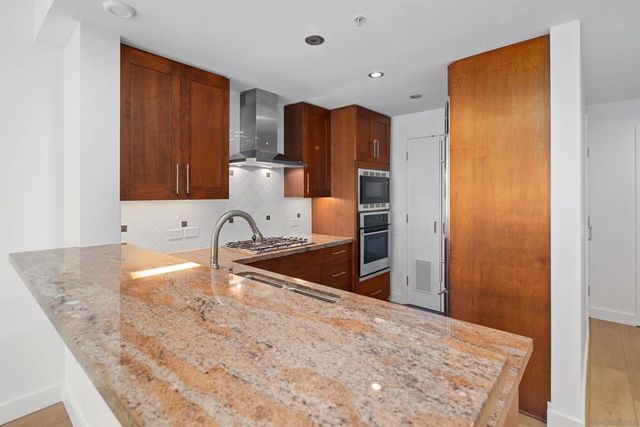 325 7Th Ave 407, San Diego, CA 92101