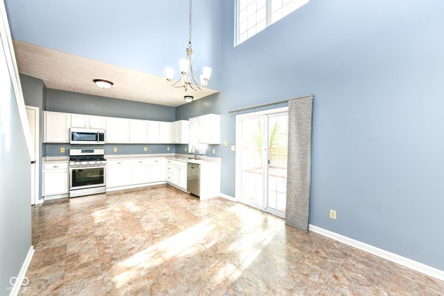 5880 Gadsen Drive, Plainfield, IN 46168