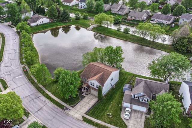 5880 Gadsen Drive, Plainfield, IN 46168