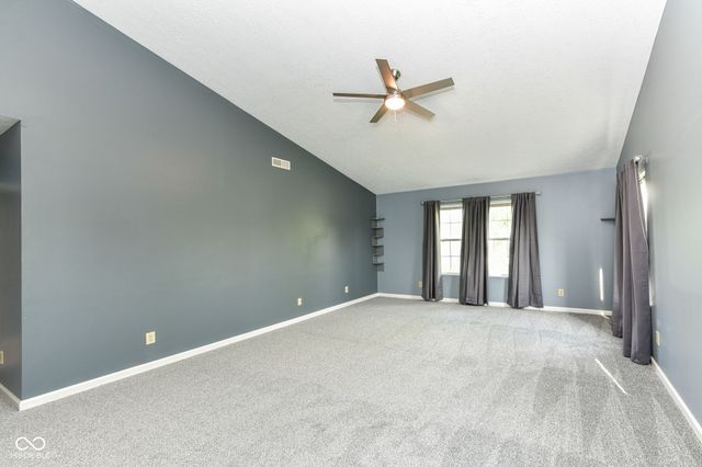 5880 Gadsen Drive, Plainfield, IN 46168