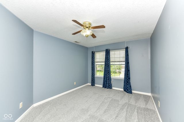 5880 Gadsen Drive, Plainfield, IN 46168