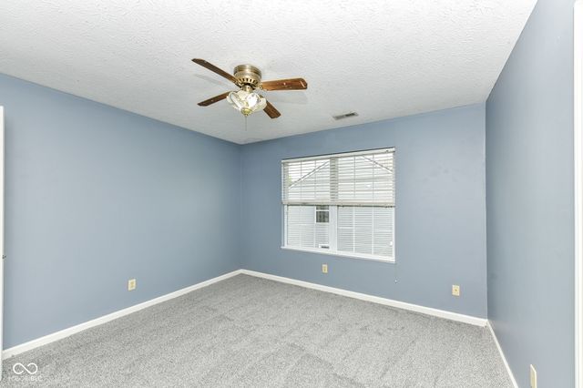 5880 Gadsen Drive, Plainfield, IN 46168