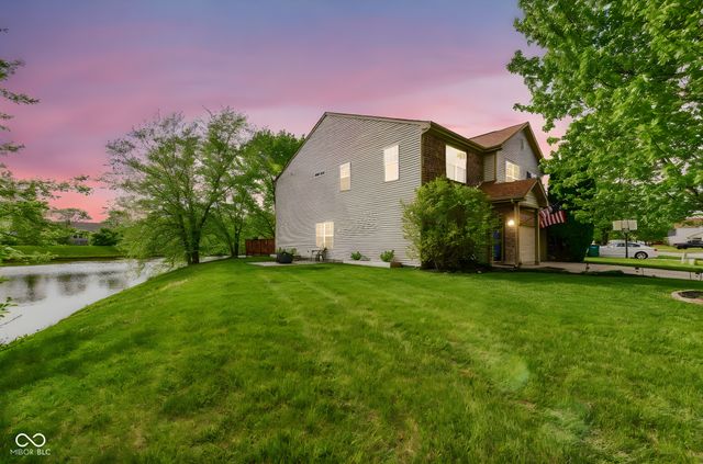 5880 Gadsen Drive, Plainfield, IN 46168