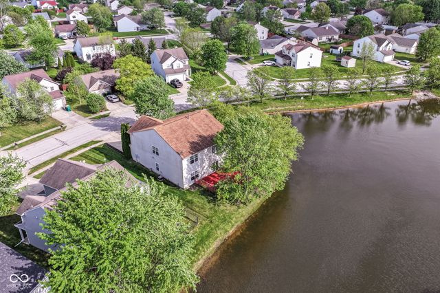 5880 Gadsen Drive, Plainfield, IN 46168