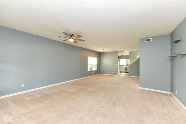 5880 Gadsen Drive, Plainfield, IN 46168