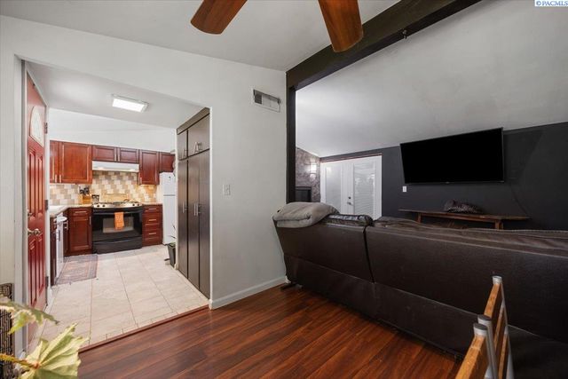 1510 Wilson Street, Richland, WA 99354