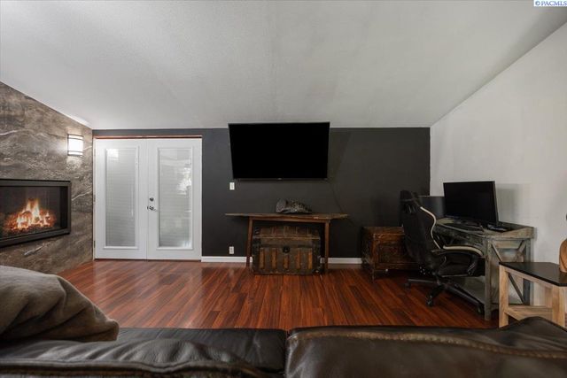1510 Wilson Street, Richland, WA 99354
