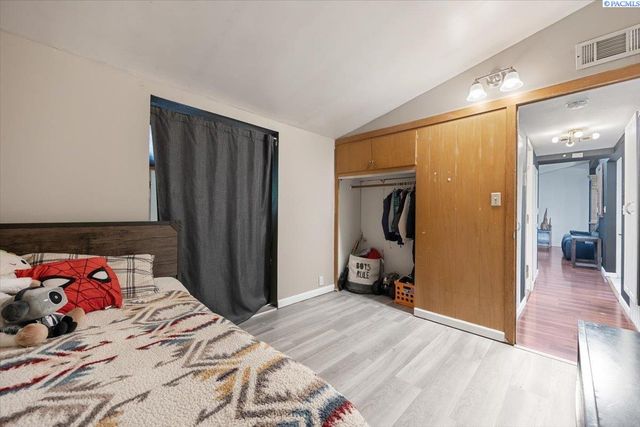 1510 Wilson Street, Richland, WA 99354