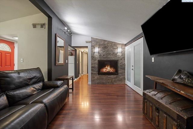1510 Wilson Street, Richland, WA 99354