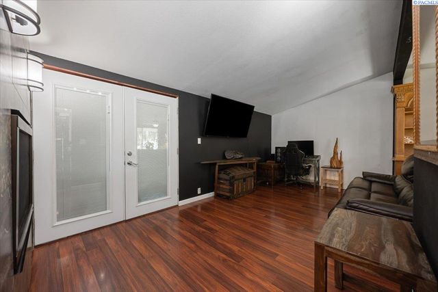 1510 Wilson Street, Richland, WA 99354