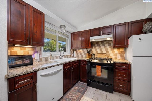 1510 Wilson Street, Richland, WA 99354