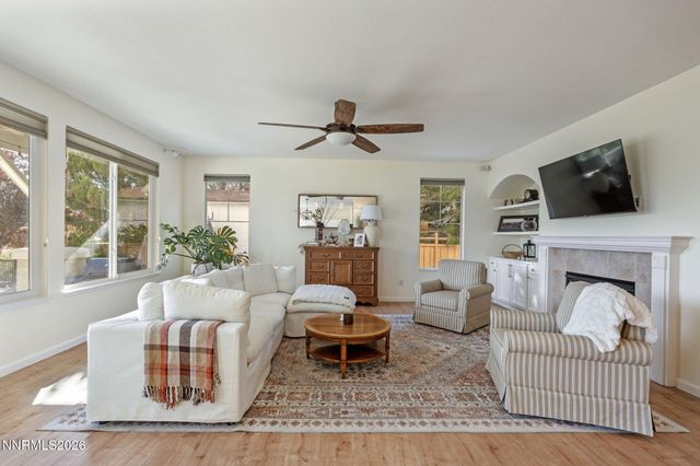 6736 Cinnamon Drive, Sparks, NV 89436