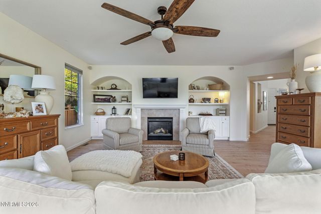 6736 Cinnamon Drive, Sparks, NV 89436