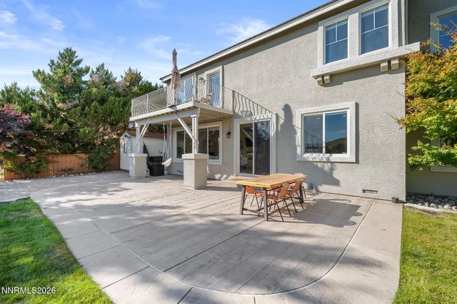 6736 Cinnamon Drive, Sparks, NV 89436