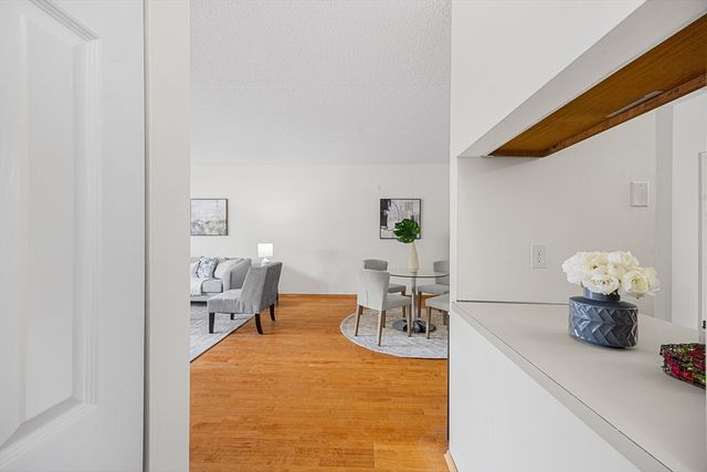 289 Elm St 15, Medford, MA 02155