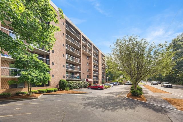 289 Elm St 15, Medford, MA 02155