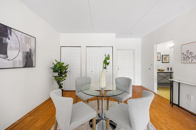 289 Elm St 15, Medford, MA 02155