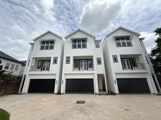 9426 Campbell Road B, Houston, TX 77080