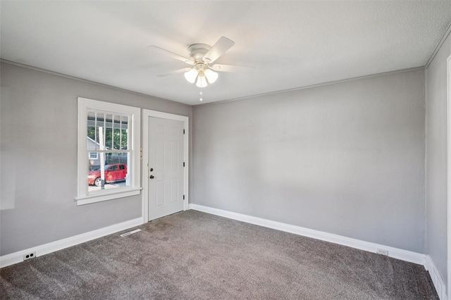 410 E 10th Street N, Newton, IA 50208