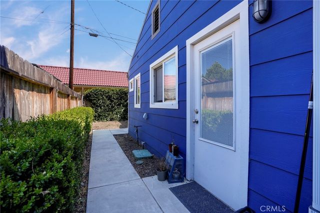 1884 Berkeley Avenue, Pomona, CA 91768