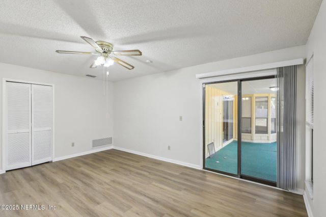 2566 SANDLEWOOD Circle, Orange Park, FL 32065