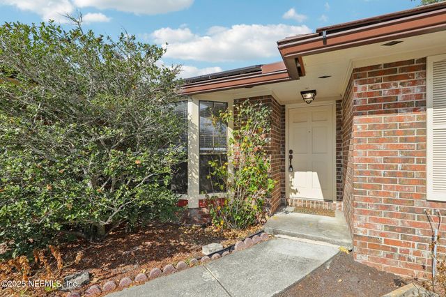 2566 SANDLEWOOD Circle, Orange Park, FL 32065