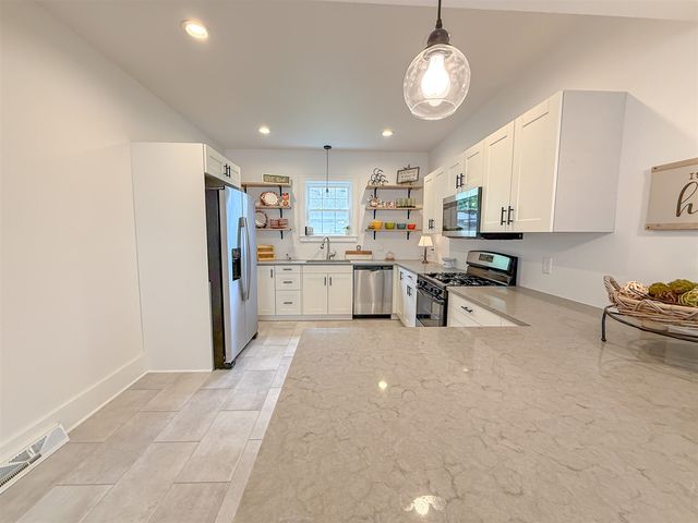 402 S Main Street, Berrien Springs, MI 49103