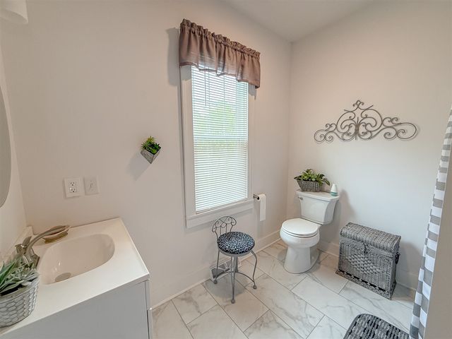 402 S Main Street, Berrien Springs, MI 49103