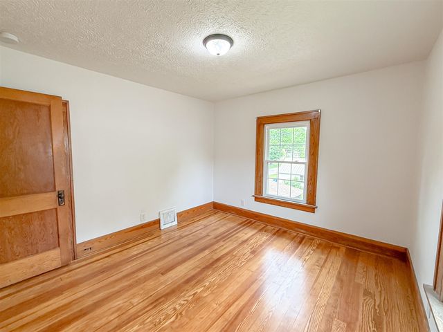 402 S Main Street, Berrien Springs, MI 49103