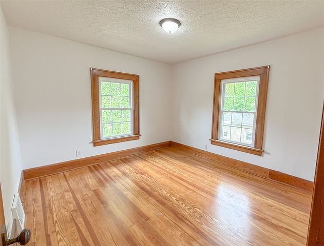 402 S Main Street, Berrien Springs, MI 49103
