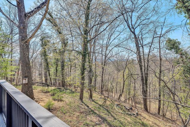 3259 Rasmont RD, Roanoke, VA 24018