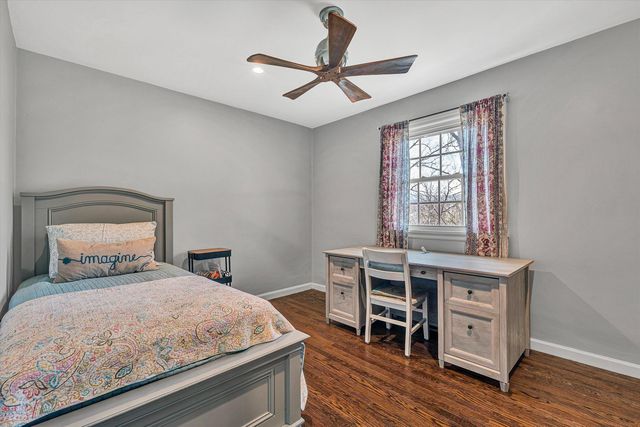 3259 Rasmont RD, Roanoke, VA 24018