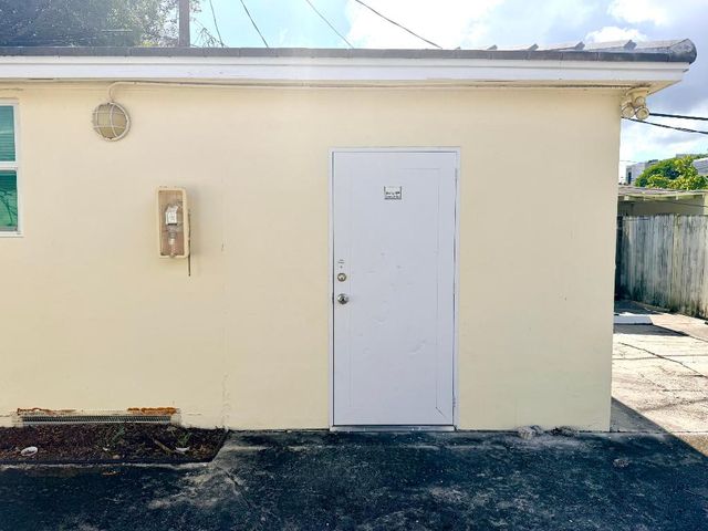 312 Walton Boulevard 2, West Palm Beach, FL 33405