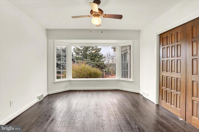 2840 SUNSET DR, Camp Hill, PA 17011