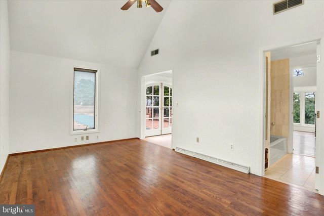 2840 SUNSET DR, Camp Hill, PA 17011