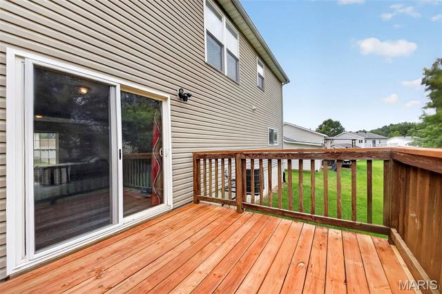1040 Wrigley Circle, Warrenton, MO 63383